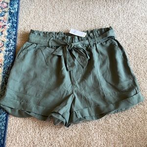 Aerie green tie shorts - Medium
